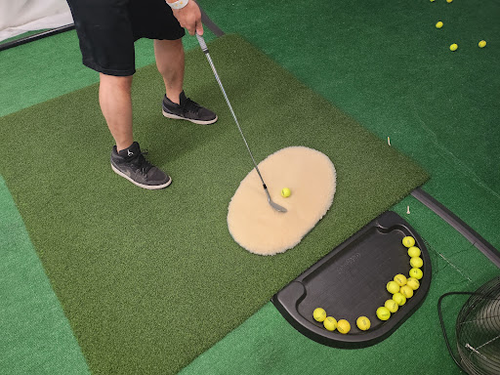 Z. Max Golf Studio